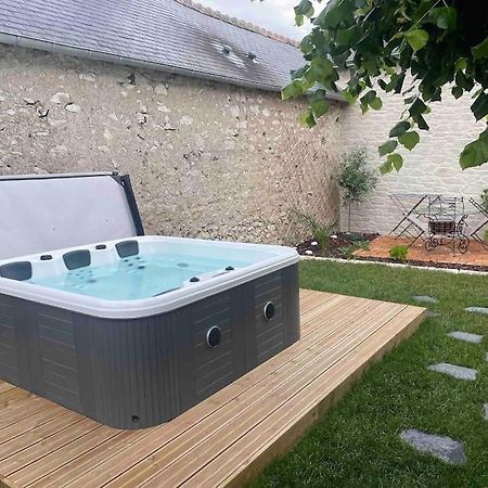 Gite Le Tilleul Entre Loire Et Chateaux 바이노일 외부 사진