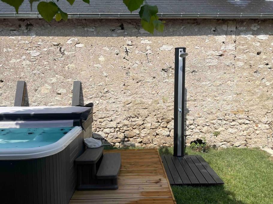 Gite Le Tilleul Entre Loire Et Chateaux 바이노일 외부 사진